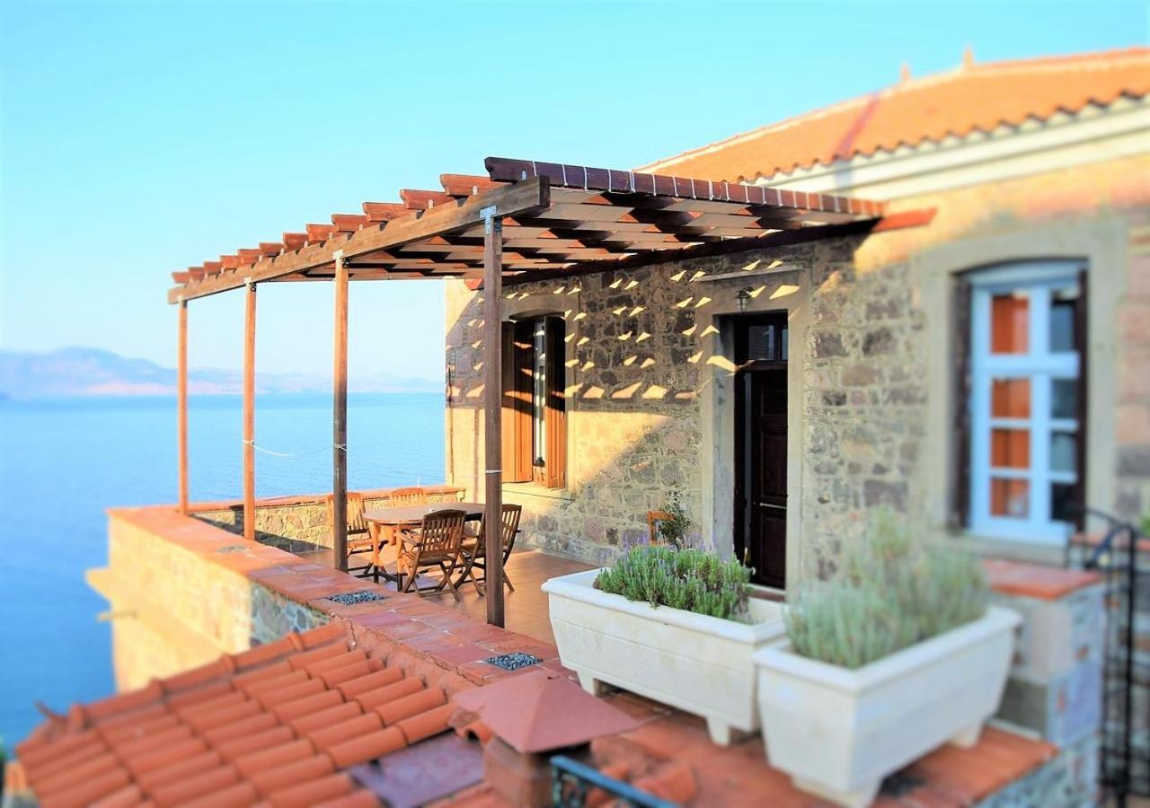 מית'ימנה Villa Annie מראה חיצוני תמונה
